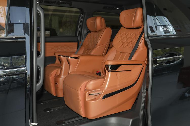 Фото машины 307