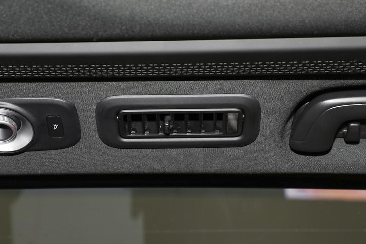 Фото машины 335