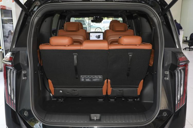 Фото машины 329