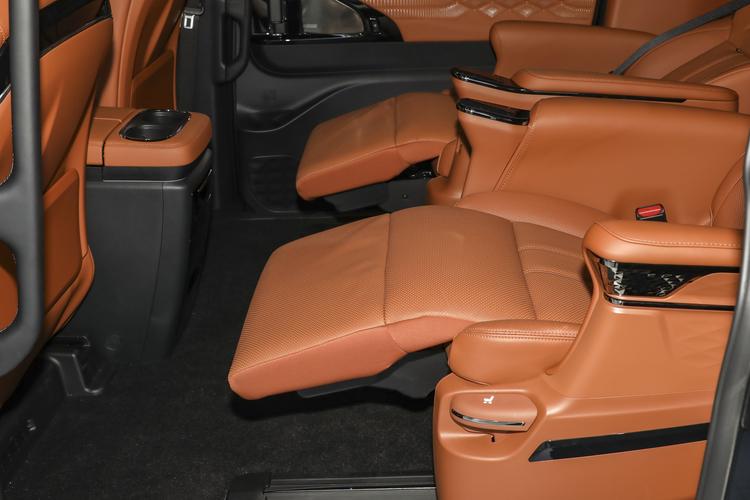 Фото машины 330