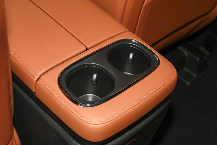 Фото машины 295