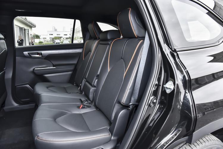 Фото машины 92