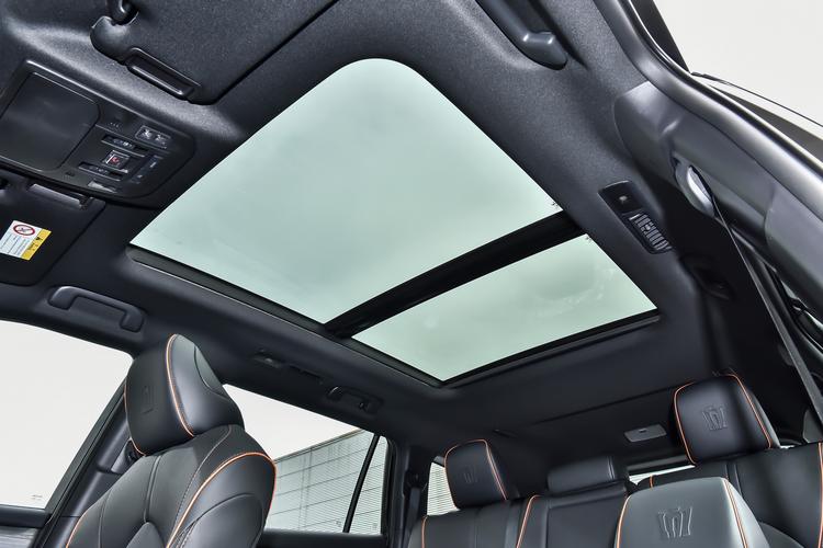 Фото машины 104