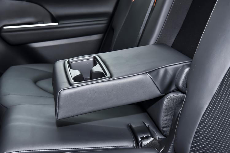 Фото машины 105