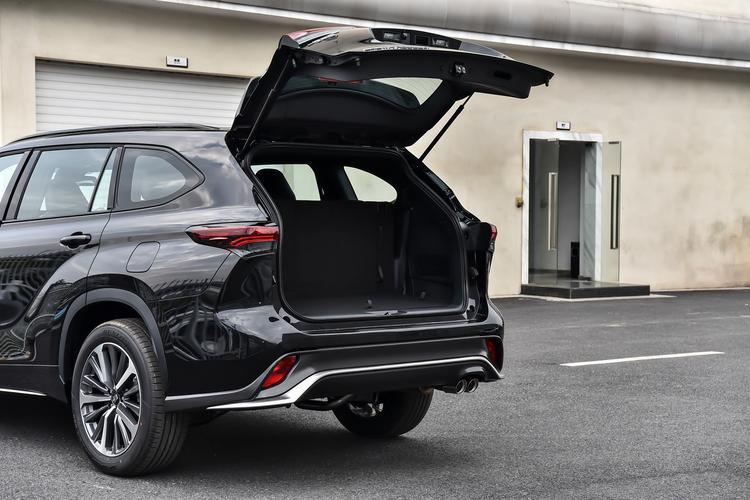 Фото машины 109