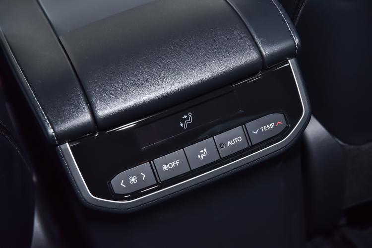 Фото машины 100