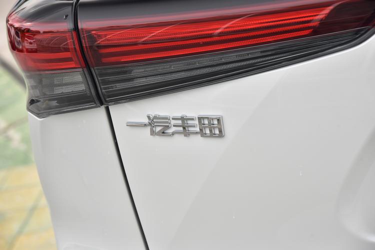 Фото машины 28