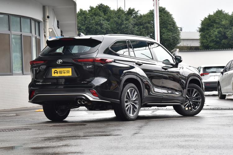 Фото машины 76