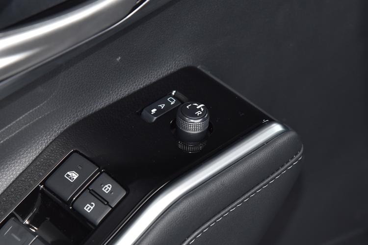 Фото машины 228