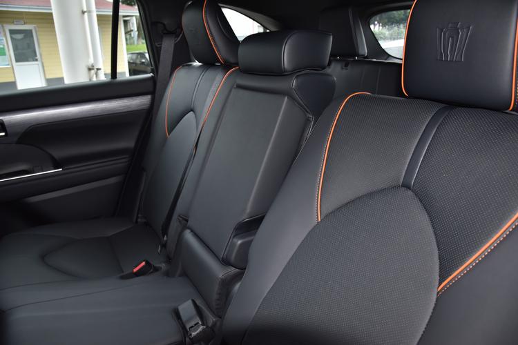 Фото машины 220