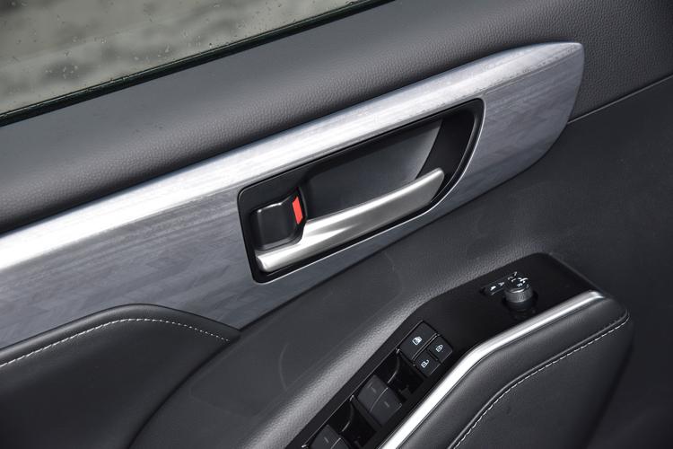 Фото машины 244