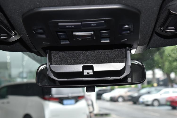 Фото машины 245