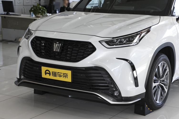 Фото машины 30