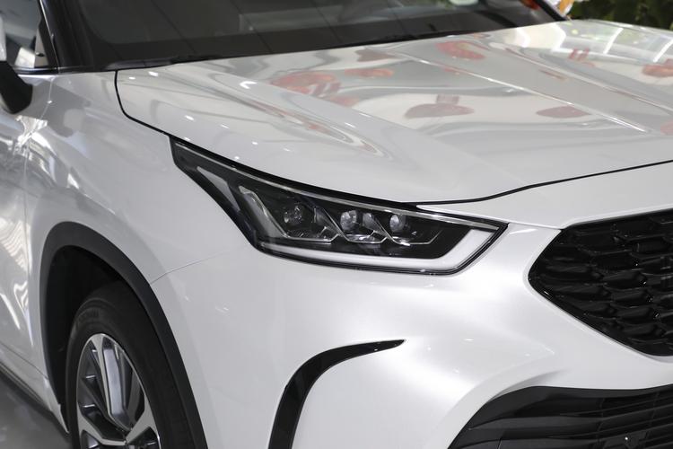 Фото машины 114