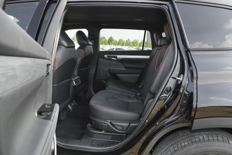 Фото машины 153