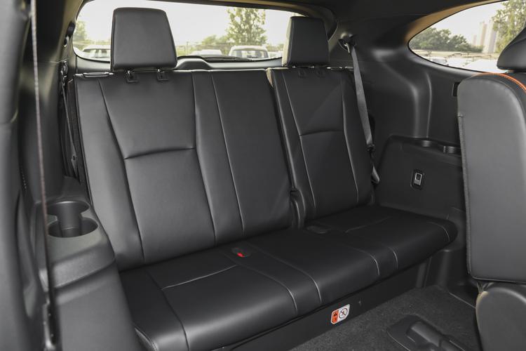 Фото машины 228