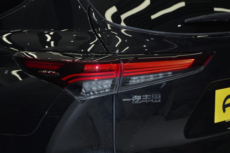 Фото машины 96