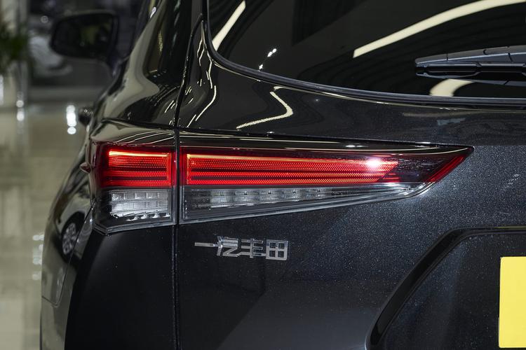 Фото машины 120