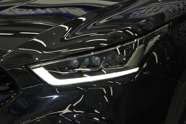 Фото машины 102