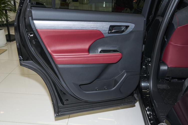 Фото машины 87