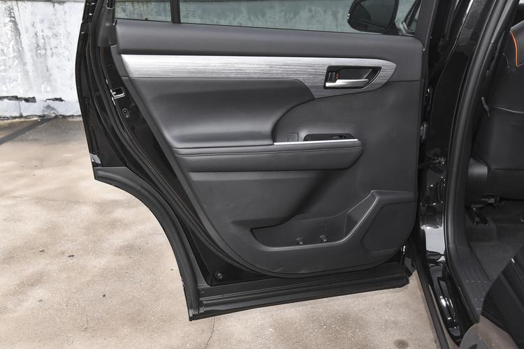 Фото машины 75