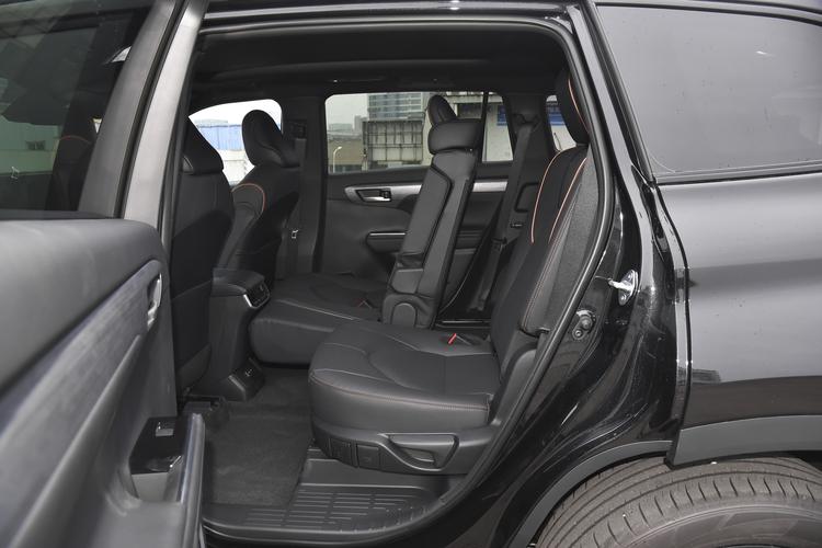 Фото машины 76