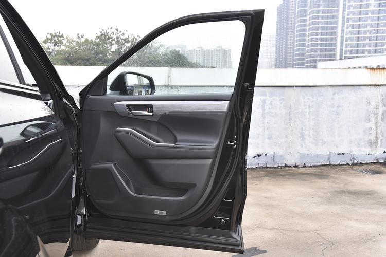 Фото машины 105