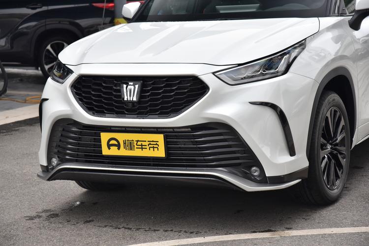 Фото машины 30