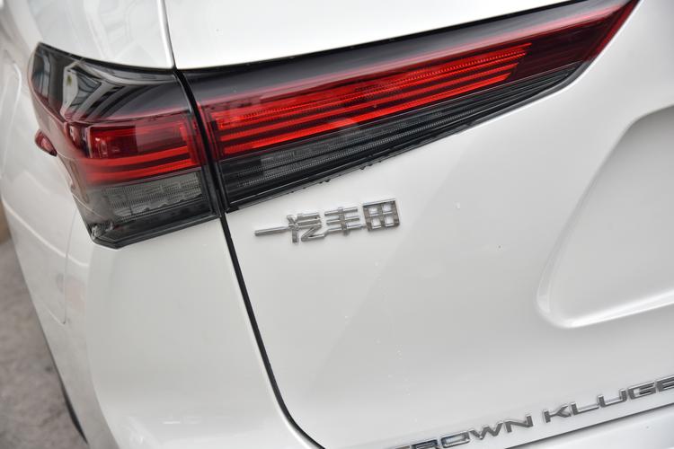 Фото машины 42