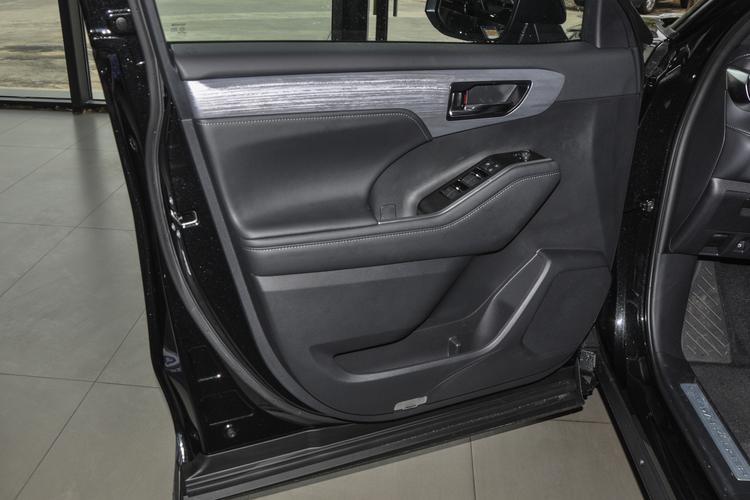 Фото машины 245