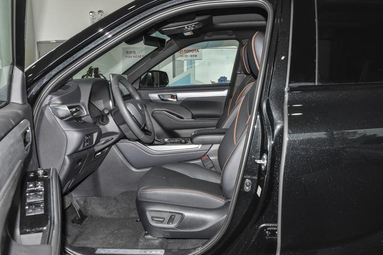 Фото машины 230