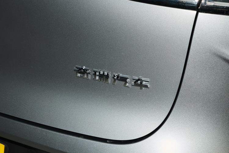 Фото машины 205