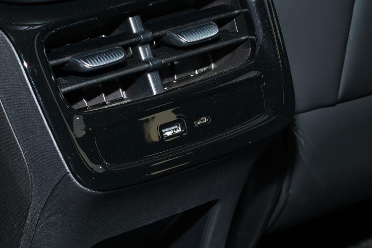 Фото машины 403