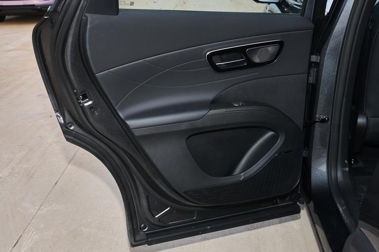 Фото машины 389