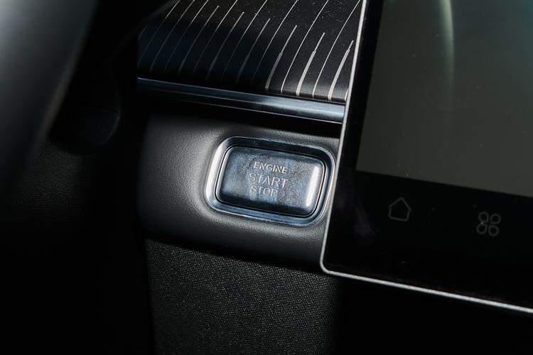 Фото машины 458