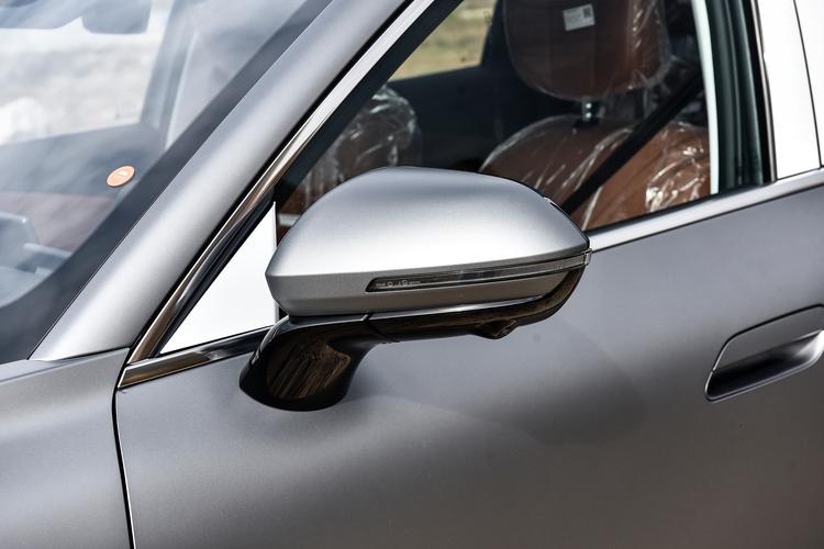 Фото машины 30