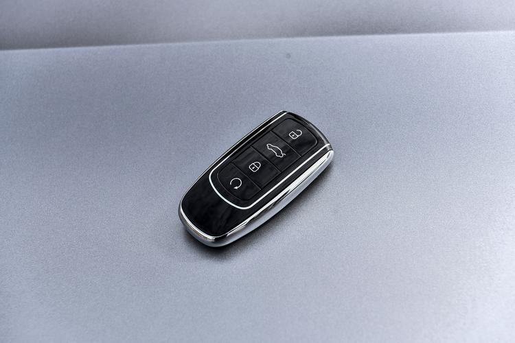 Фото машины 66