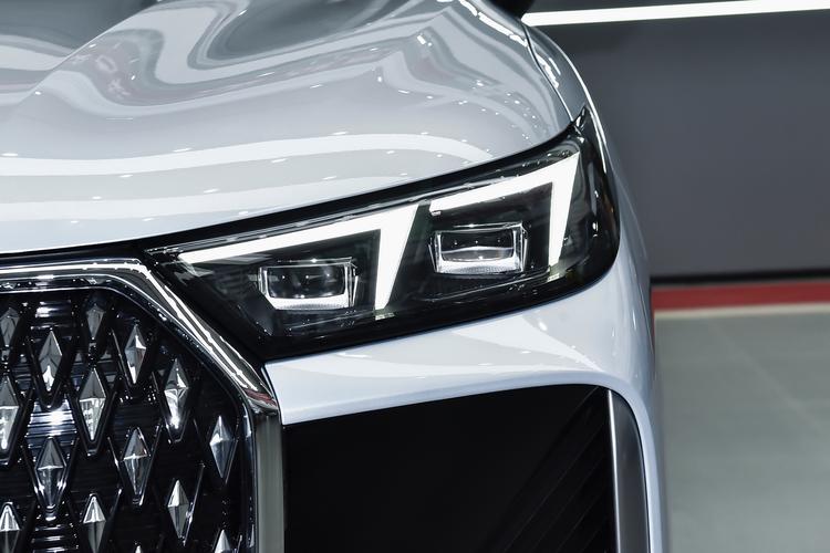 Фото машины 124