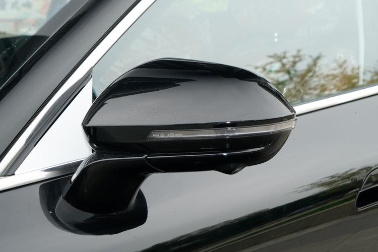 Фото машины 350