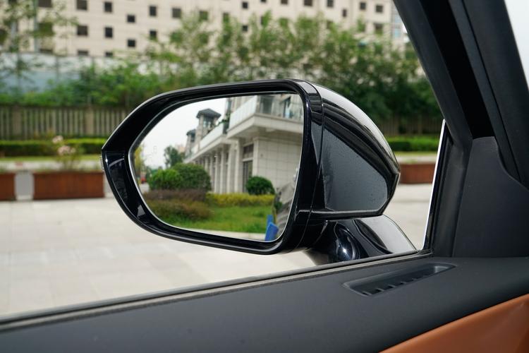 Фото машины 351