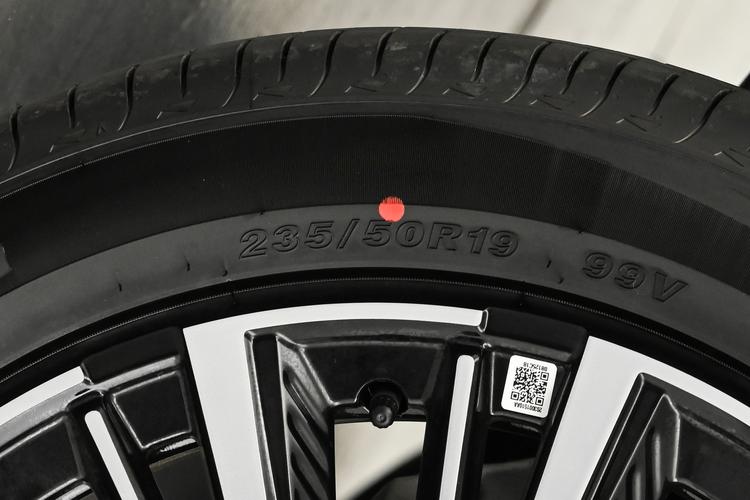 Фото машины 412