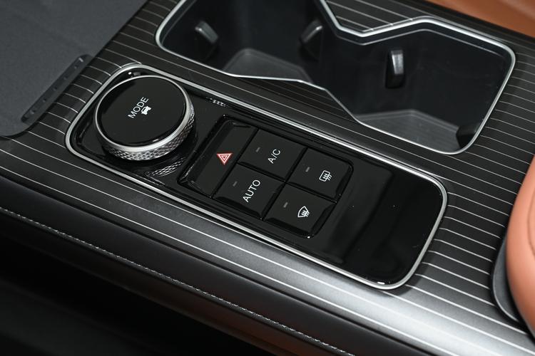 Фото машины 570