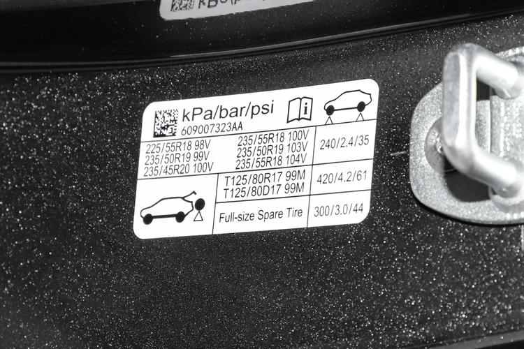 Фото машины 444