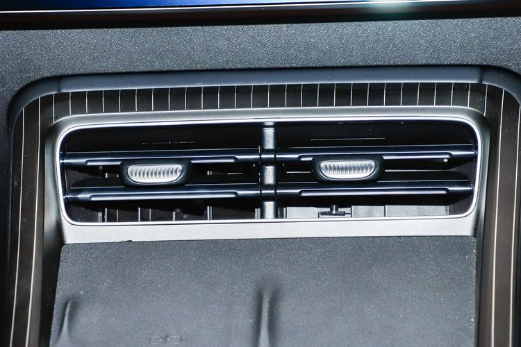 Фото машины 651