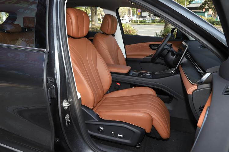 Фото машины 660