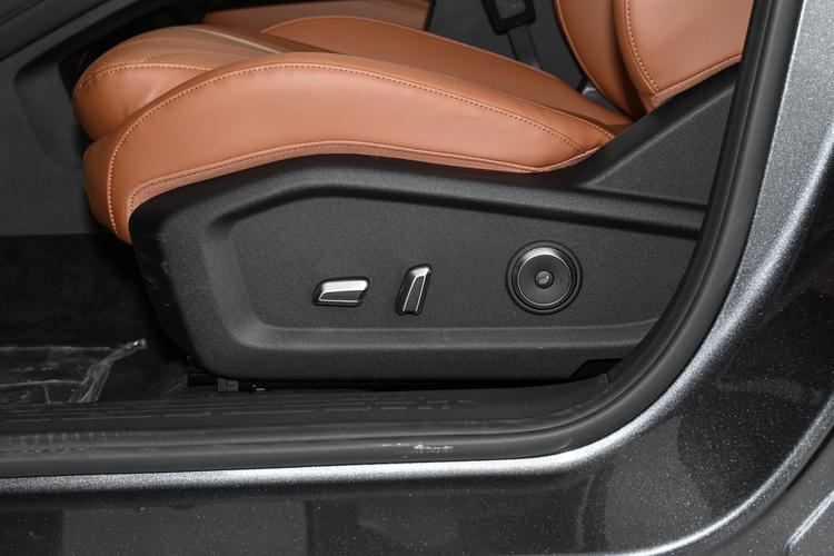 Фото машины 670