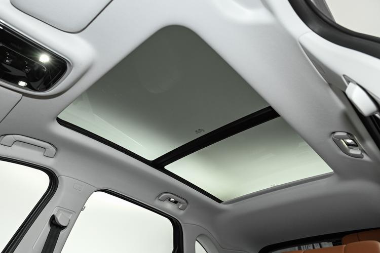 Фото машины 690