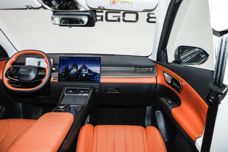 Фото машины 555