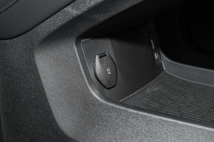 Фото машины 595