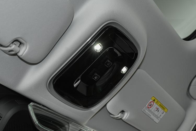 Фото машины 694